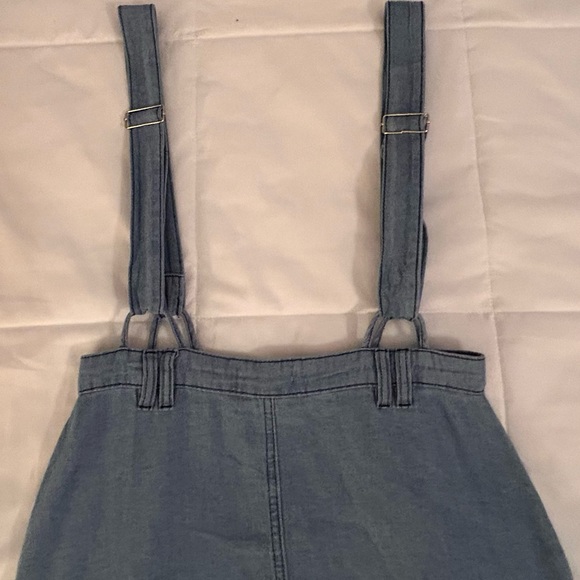 BaeVely 100% Cotton Denim Suspender Skirt with Full Button Front Detail - Picture 7 of 9